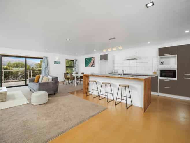 11 Marion Street, Macandrew Bay