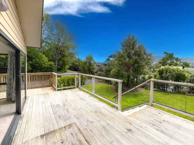 11 Marion Street, Macandrew Bay