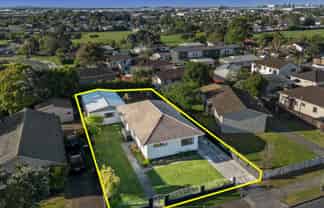 53 Burundi Avenue, Clendon Park