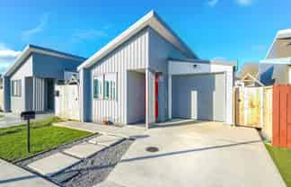 14 Clayden Shuttleworth Street, Papakura