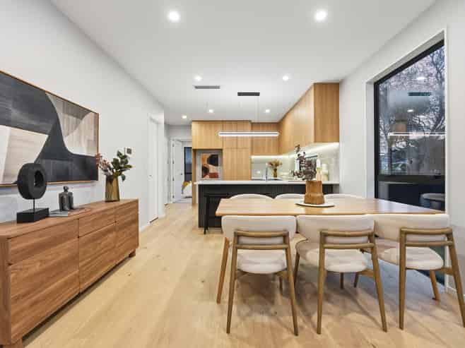 8C Catalina Crescent, Forrest Hill