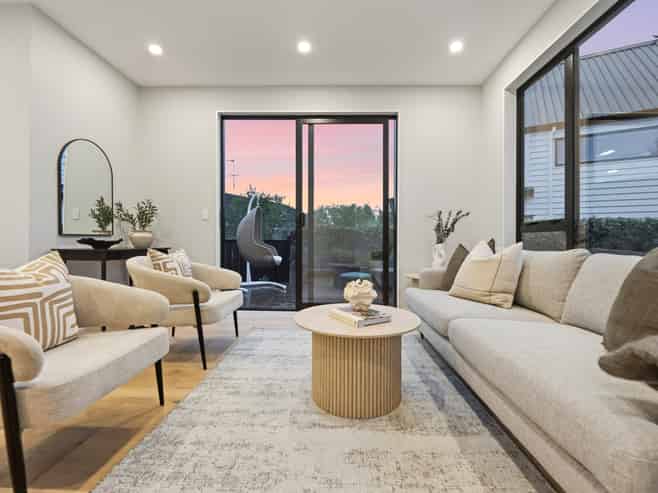 8C Catalina Crescent, Forrest Hill