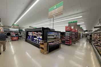 Brand new development – Anchored by Golden Apple