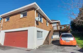 187 Edmonton Road, Te Atatu South