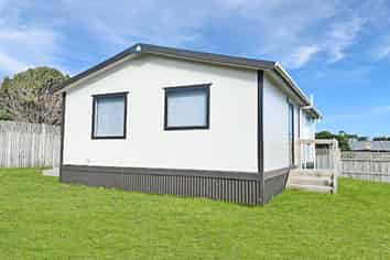 Manawatu / Whanganui - Address withheld
