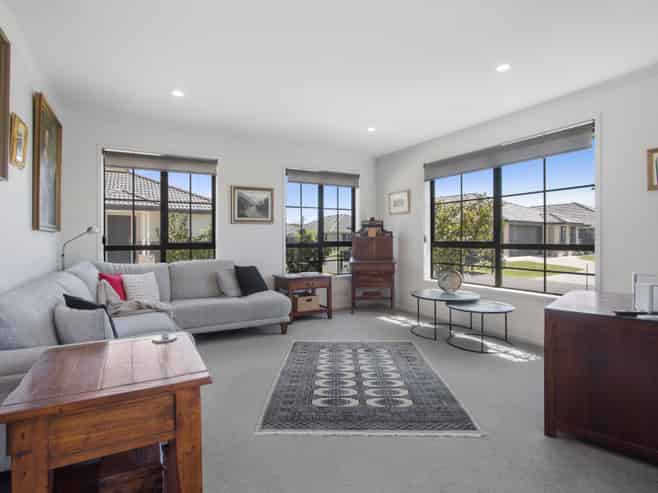 15/46 Sharp Road, Katikati