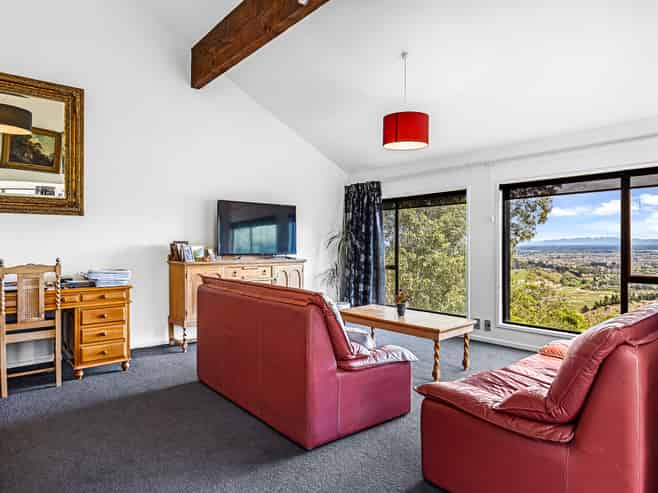 12 Pentre Terrace, Cashmere