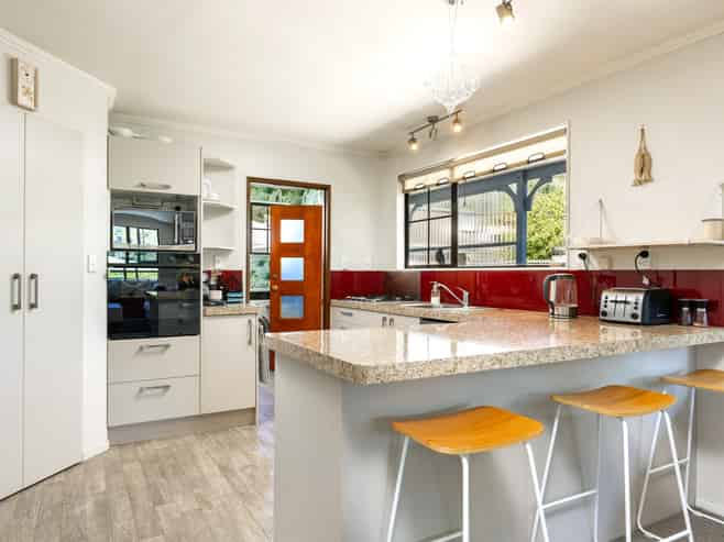 168 Waikawa Road, Picton