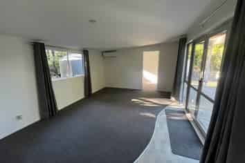 240A Pine Valley Road, Dairy Flat