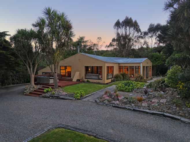 696 Pahiatua Aokautere Road, Aokautere