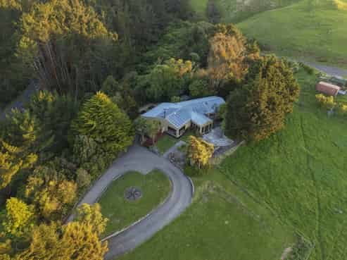 696 Pahiatua Aokautere Road, Aokautere