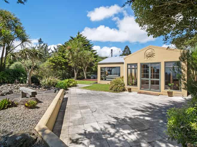 696 Pahiatua Aokautere Road, Aokautere