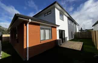 2A/19 Hibiscus Avenue, Hamilton Lake