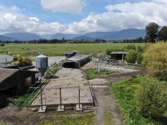 18 Municipal Road, Kowhitirangi, Hokitika