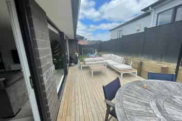 31 Siren Street, Wainui