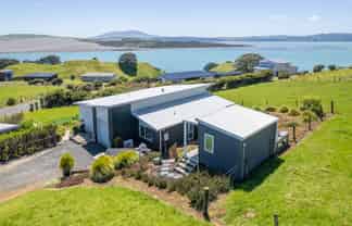 474 Maukutea Drive, Kawhia