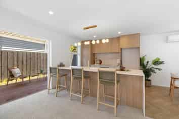 1/92 Holly Road, Saint Albans