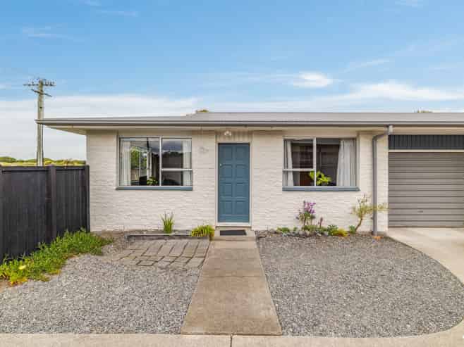 1/335 Marine Parade, New Brighton