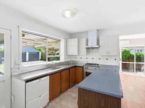 8 Nyoli Street, Papanui