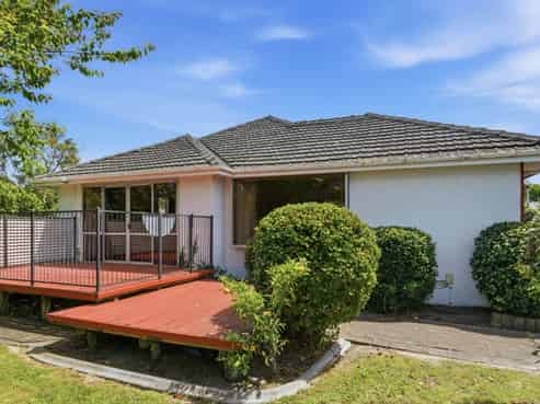 8 Nyoli Street, Papanui