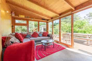 1512 Livingstone-Duntroon Road, Livingstone