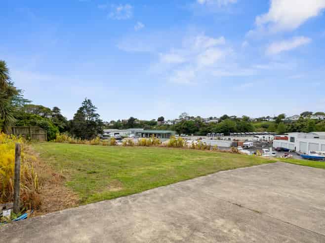 197A Seaview Road, Westown