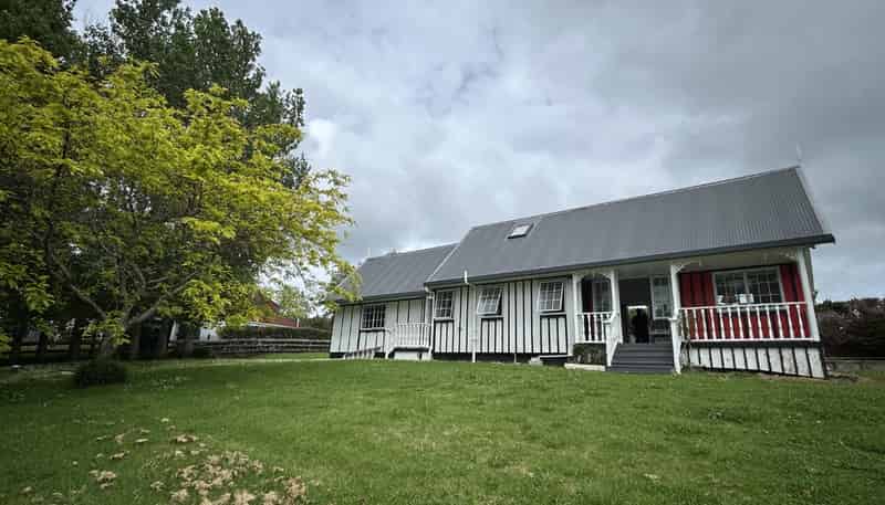 223 Valley Road, Waitoki