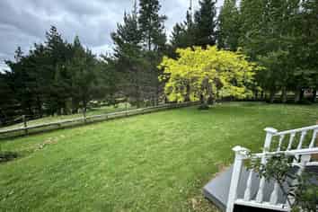 223  Valley Road , Waitoki