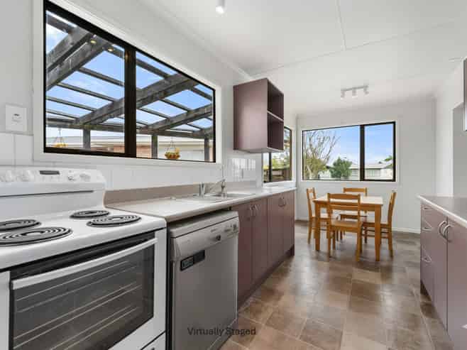 9 Karamea Crescent, Kelvin Grove