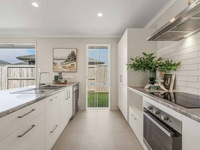 61 Hills View Drive, Papamoa