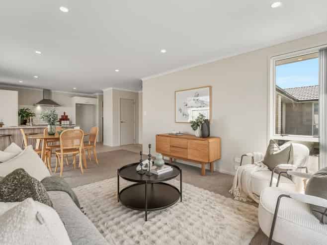 61 Hills View Drive, Papamoa