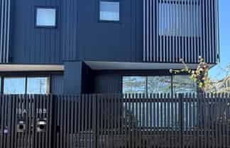 18b Walker Road, Point Chevalier