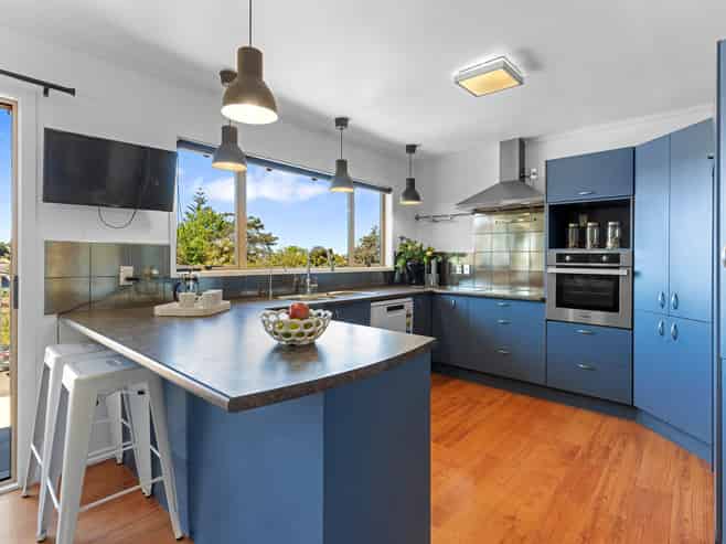 9 Robin Lane, Browns Bay