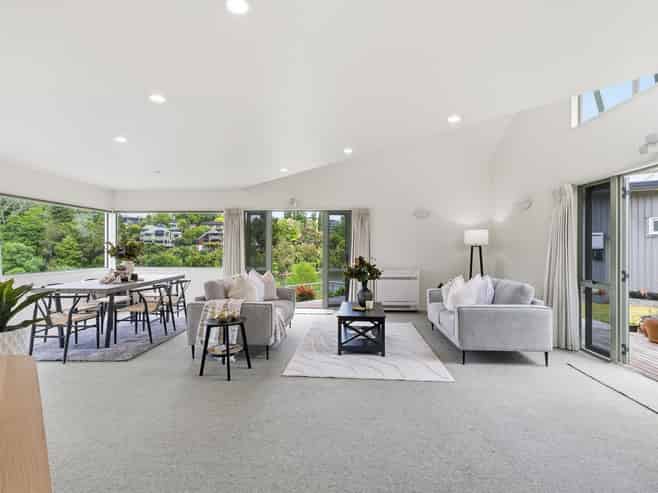 565 River Road, Fairfield