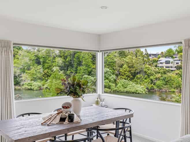 565 River Road, Fairfield