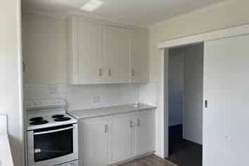 7 Christmas Road , Manurewa