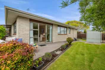 30B Tukapa Street, WESTOWN