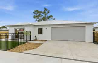 1/28 Wellington Street, Linwood