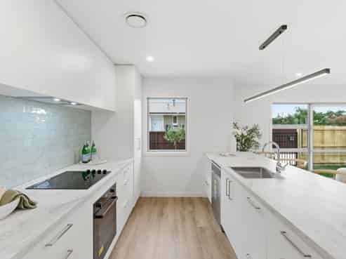 1/28 Wellington Street, Linwood