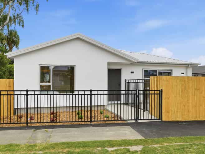 1/28 Wellington Street, Linwood