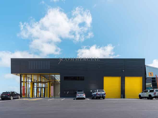 Landlord wanting a deal before Christmas! 