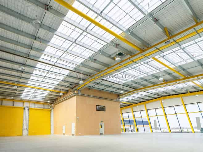 Landlord wanting a deal before Christmas! 