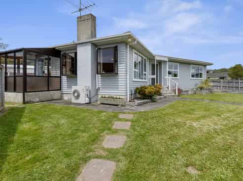 2 Whirinaki Crescent, Heretaunga