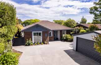 2/121 Barrington Street, Somerfield