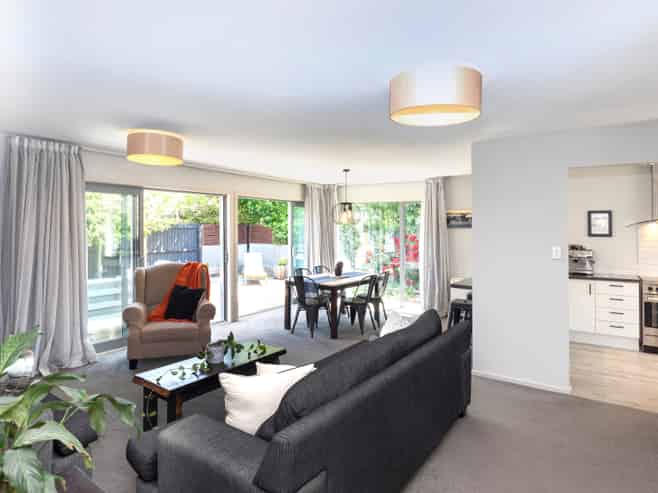 2/121 Barrington Street, Somerfield