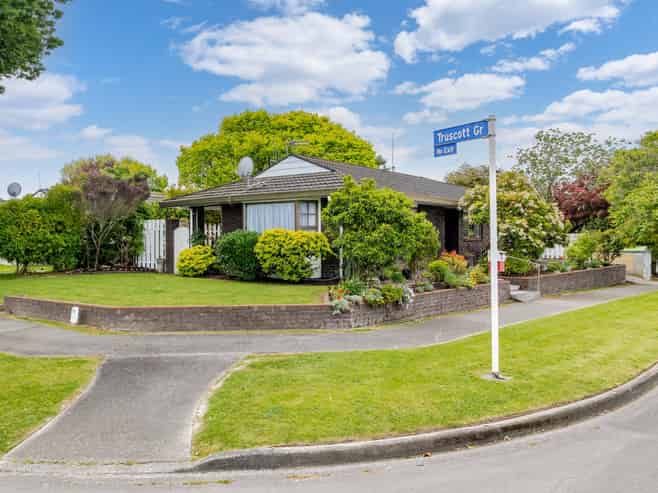 69 Slacks Road, Awapuni