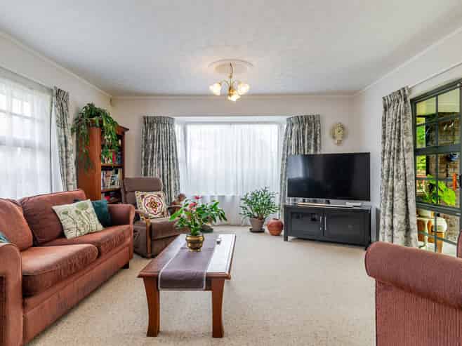 69 Slacks Road, Awapuni