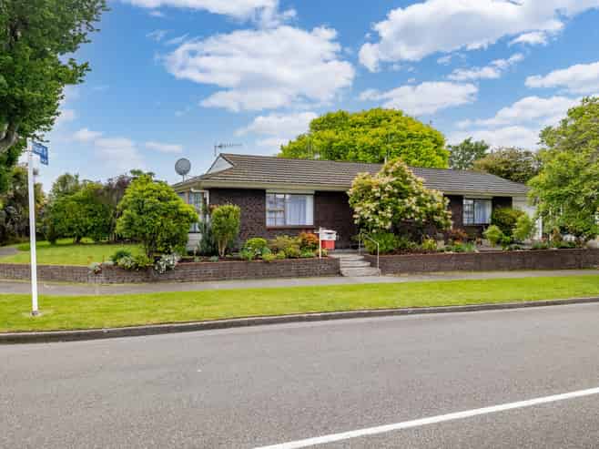 69 Slacks Road, Awapuni