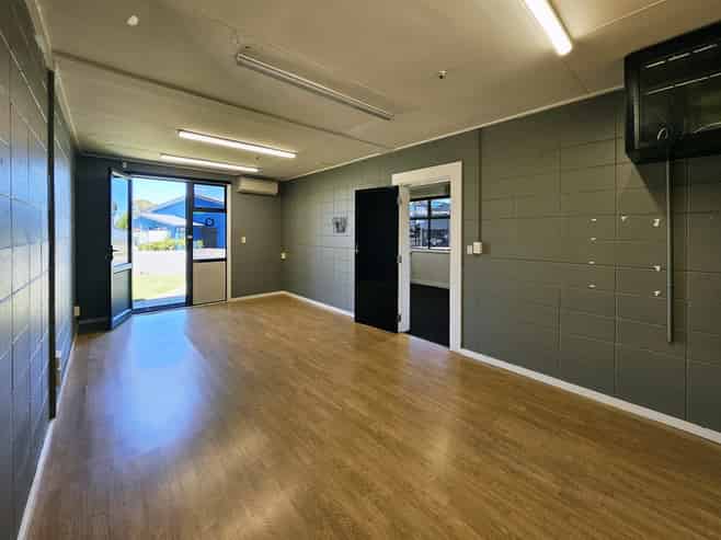 Work. Store. Operate. All in one place.