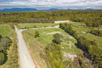 8 Chesterfield Road, Awatuna